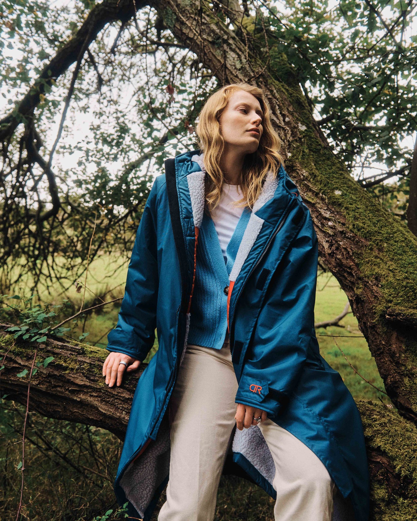 Delta Room Robe Navy Waterproof Dry Coat | Beaumont Robe | Delta Roam
